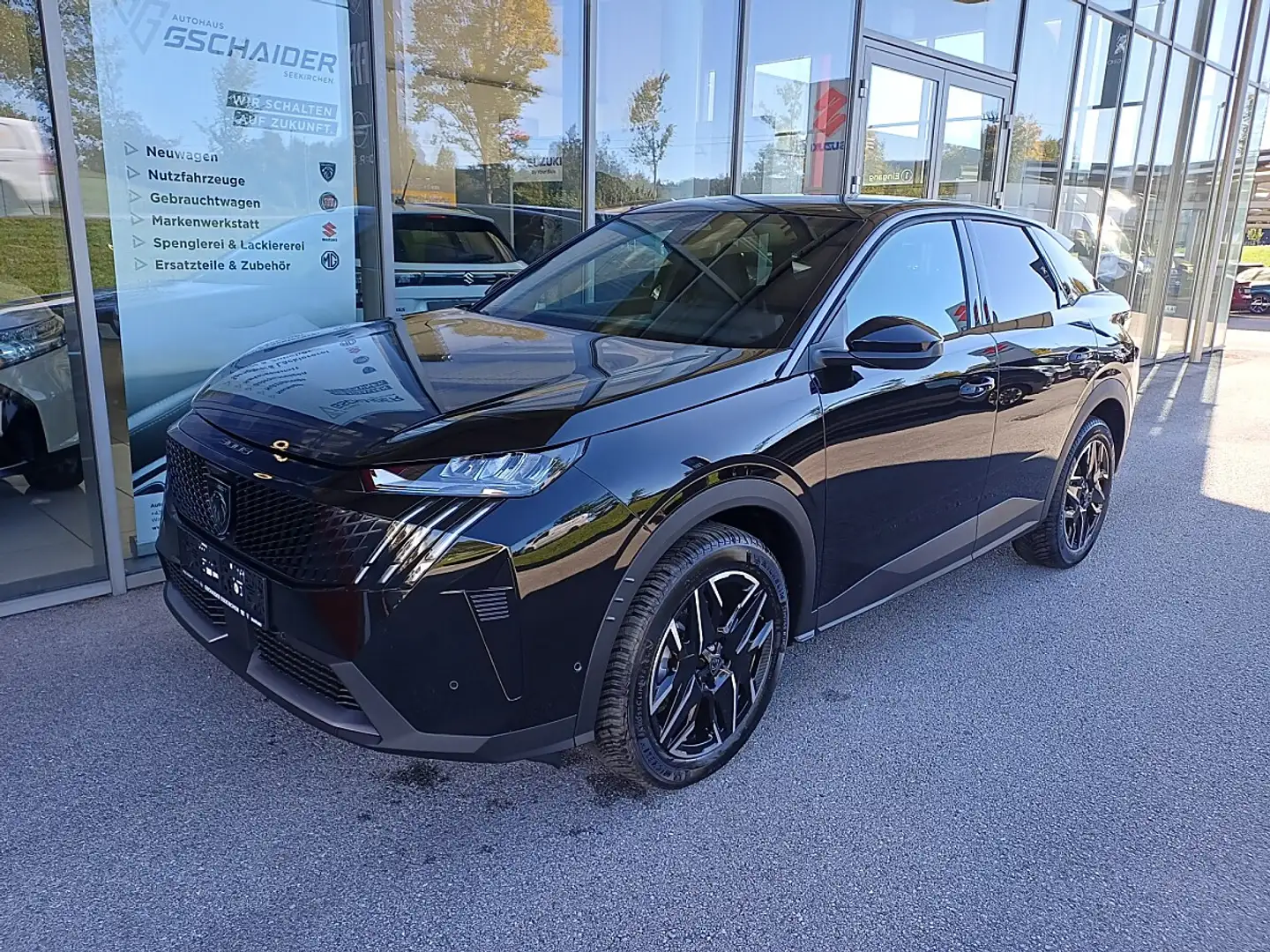Peugeot 3008 1.2 Hybrid 145 Allure Business Schwarz - 1