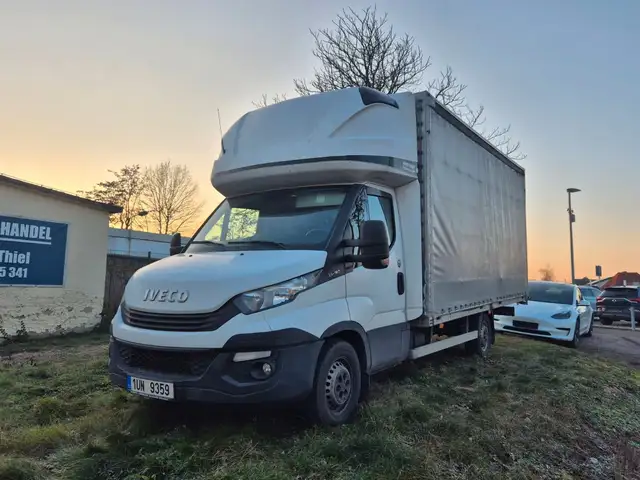 Iveco Daily Fahrgestell Einzelkabine 35 S ... Radstand