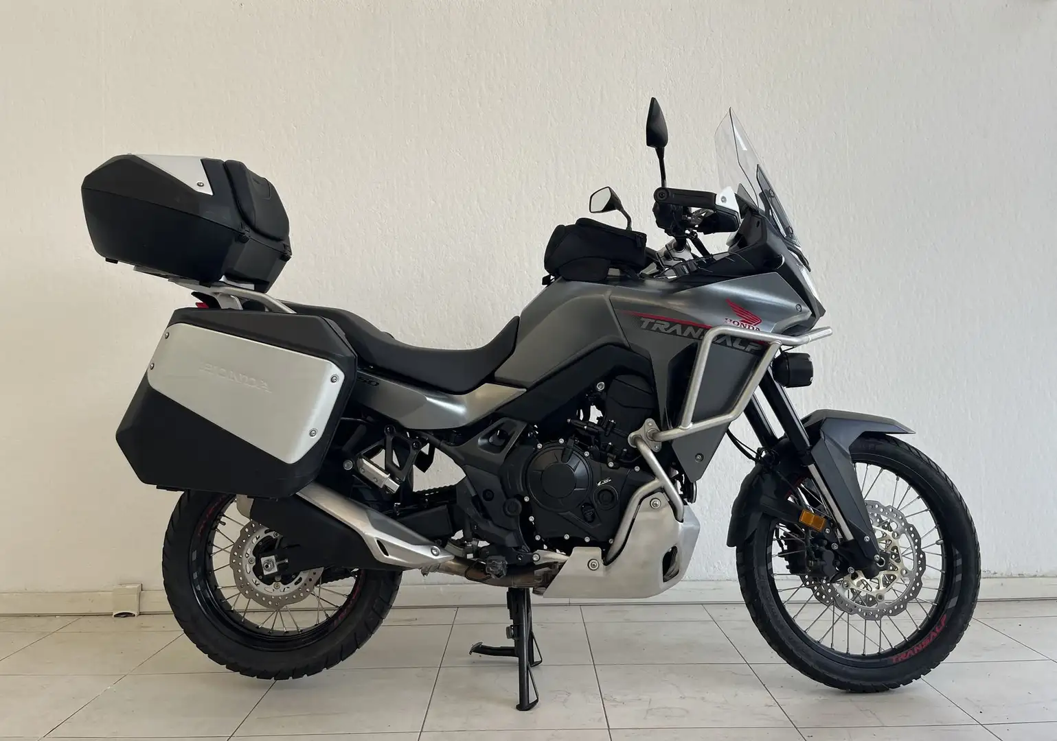 Honda Transalp - 1