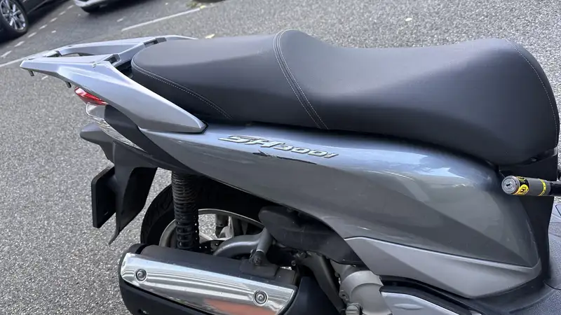 Honda SH 300 - foto 6