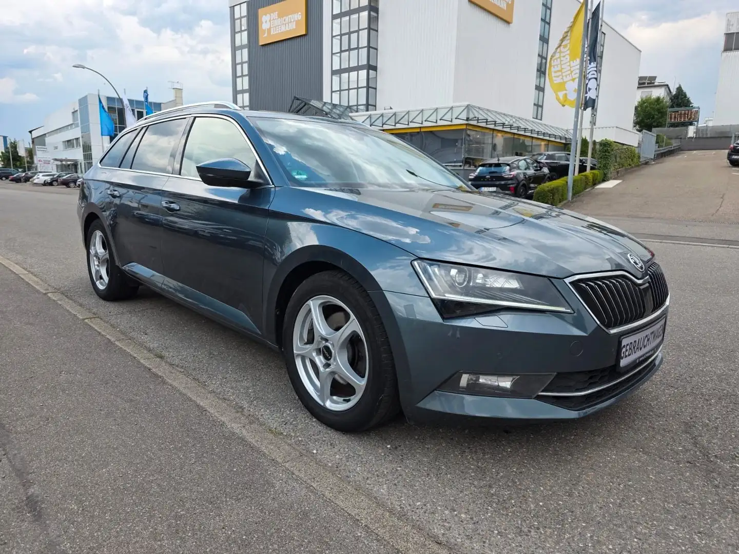 Skoda Superb Combi Style*2.Hand* Gris - 1