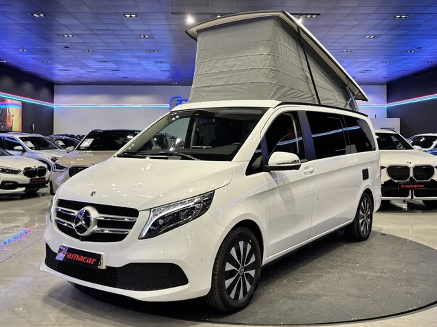 Mercedes-Benz V 220 220d Largo Exclusive Blanc - 1