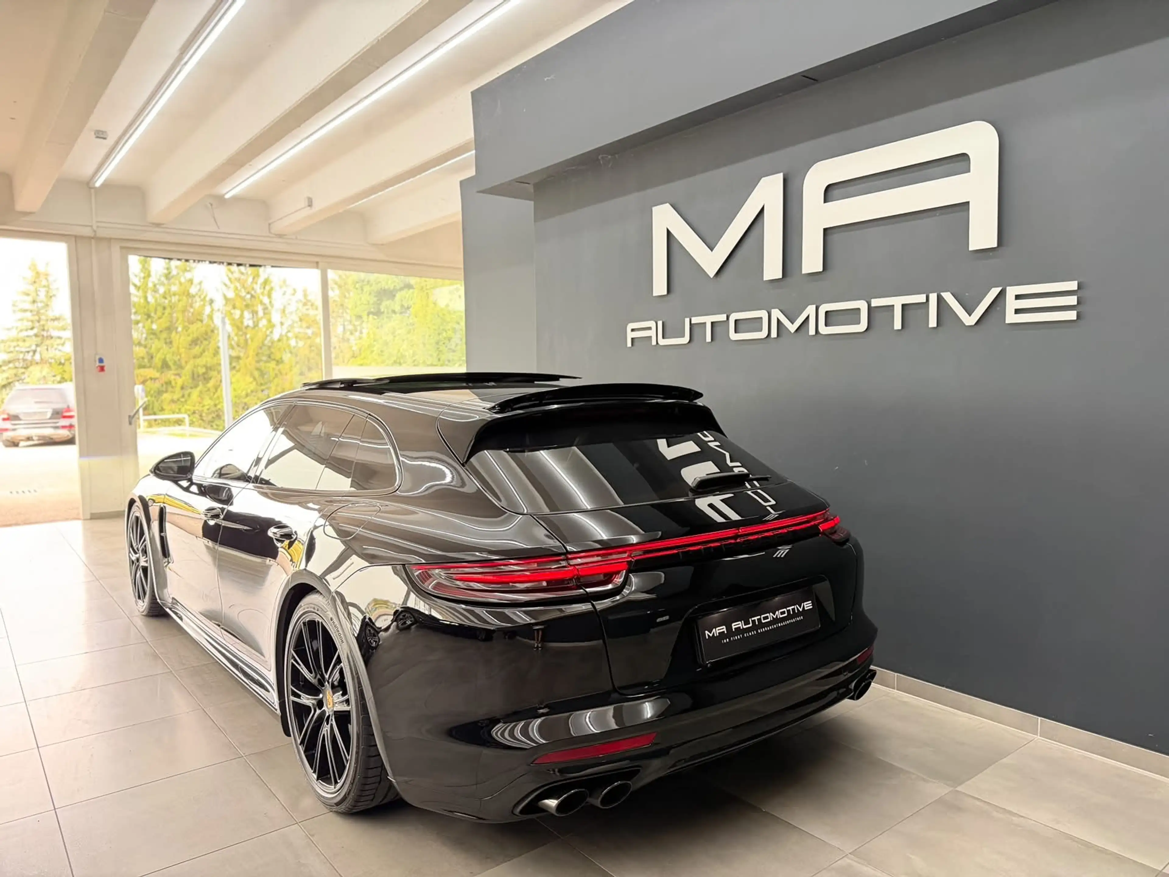 Porsche Panamera 4 E-Hybrid Sport Turismo *SPORTD*PANO*360*BOSE*TV*18WEGE*SOFT*UVM* — photo 12