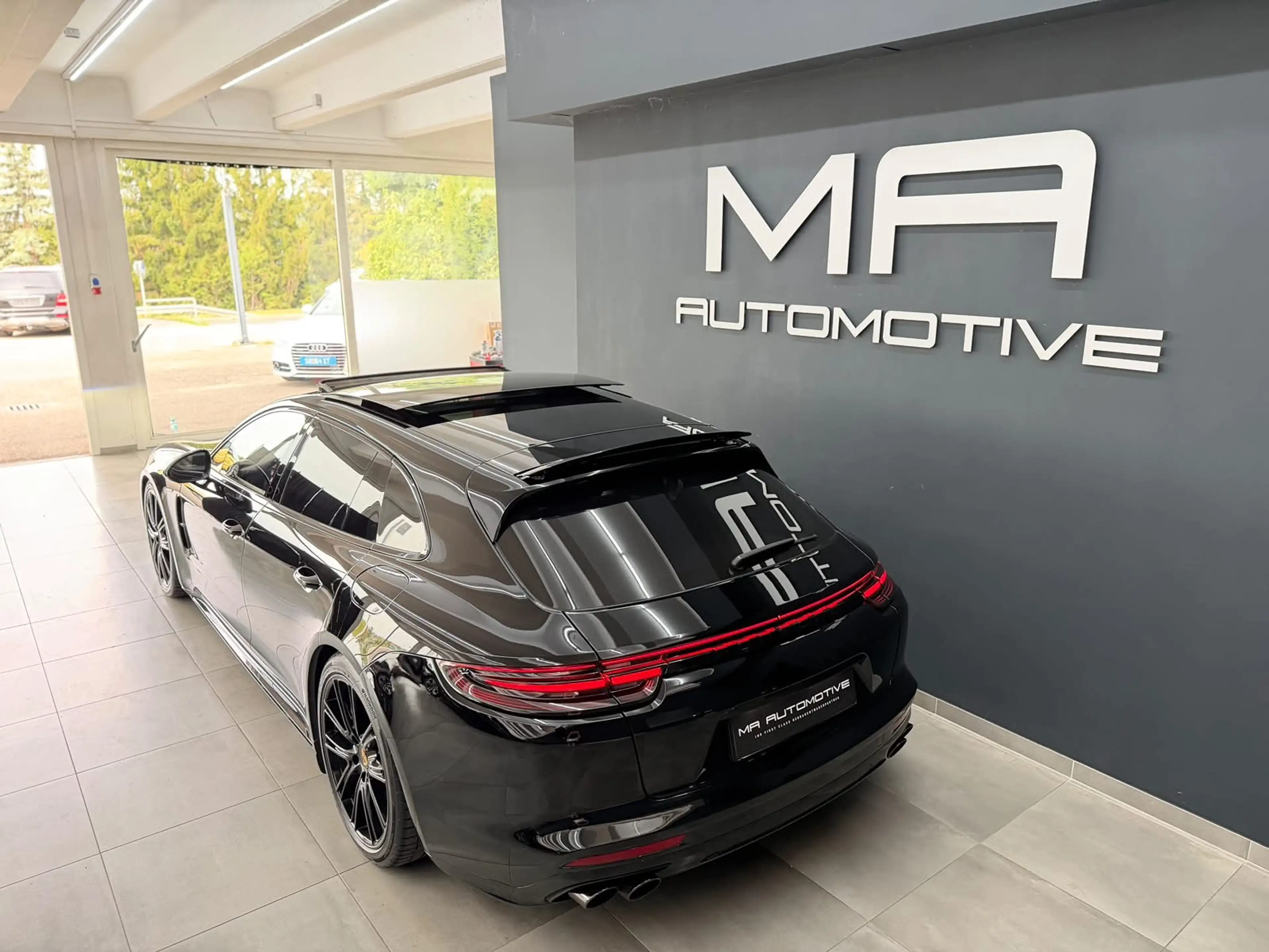 Porsche Panamera 4 E-Hybrid Sport Turismo *SPORTD*PANO*360*BOSE*TV*18WEGE*SOFT*UVM* — photo 14