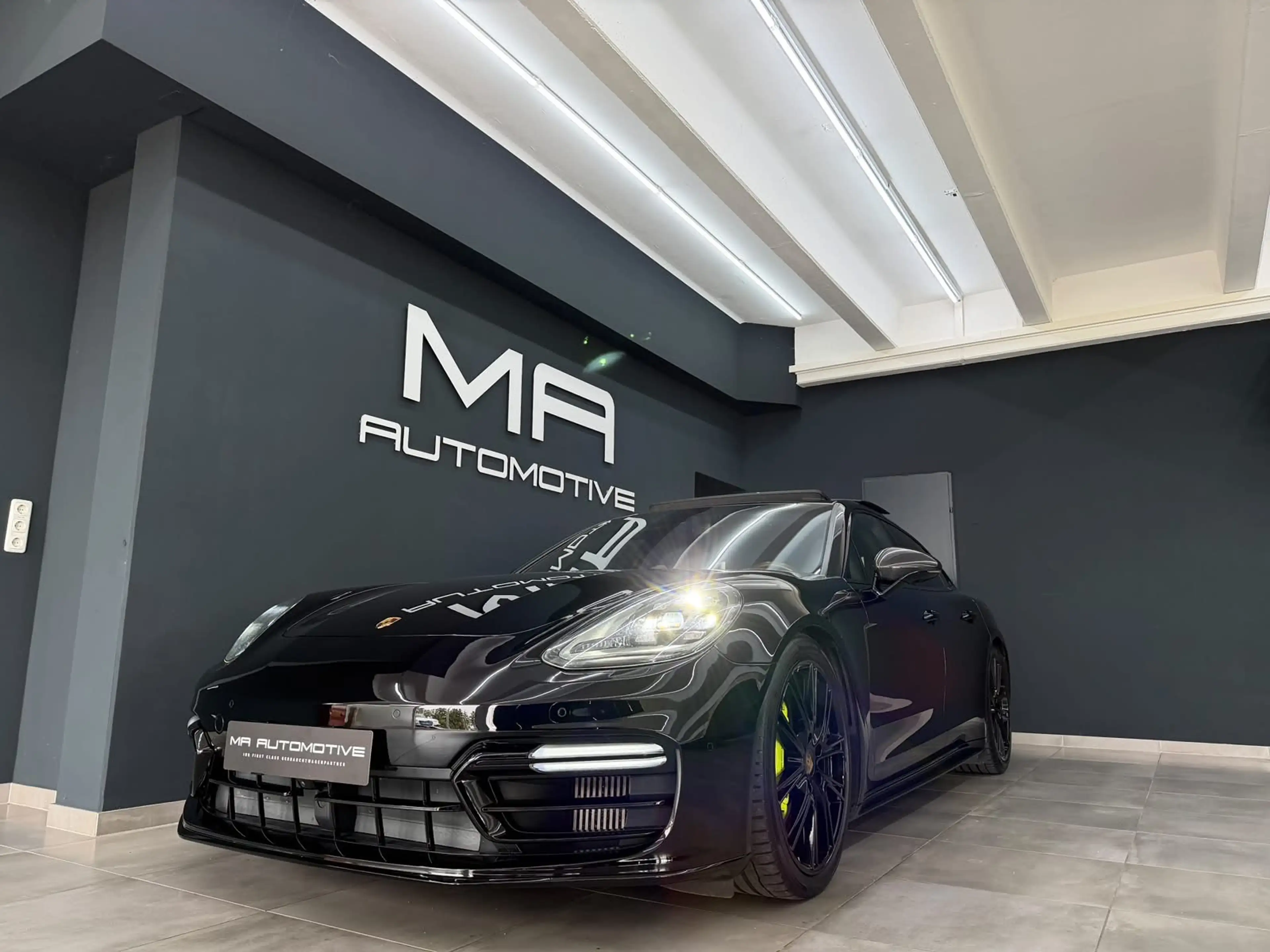 Porsche Panamera 4 E-Hybrid Sport Turismo *SPORTD*PANO*360*BOSE*TV*18WEGE*SOFT*UVM* — photo 5