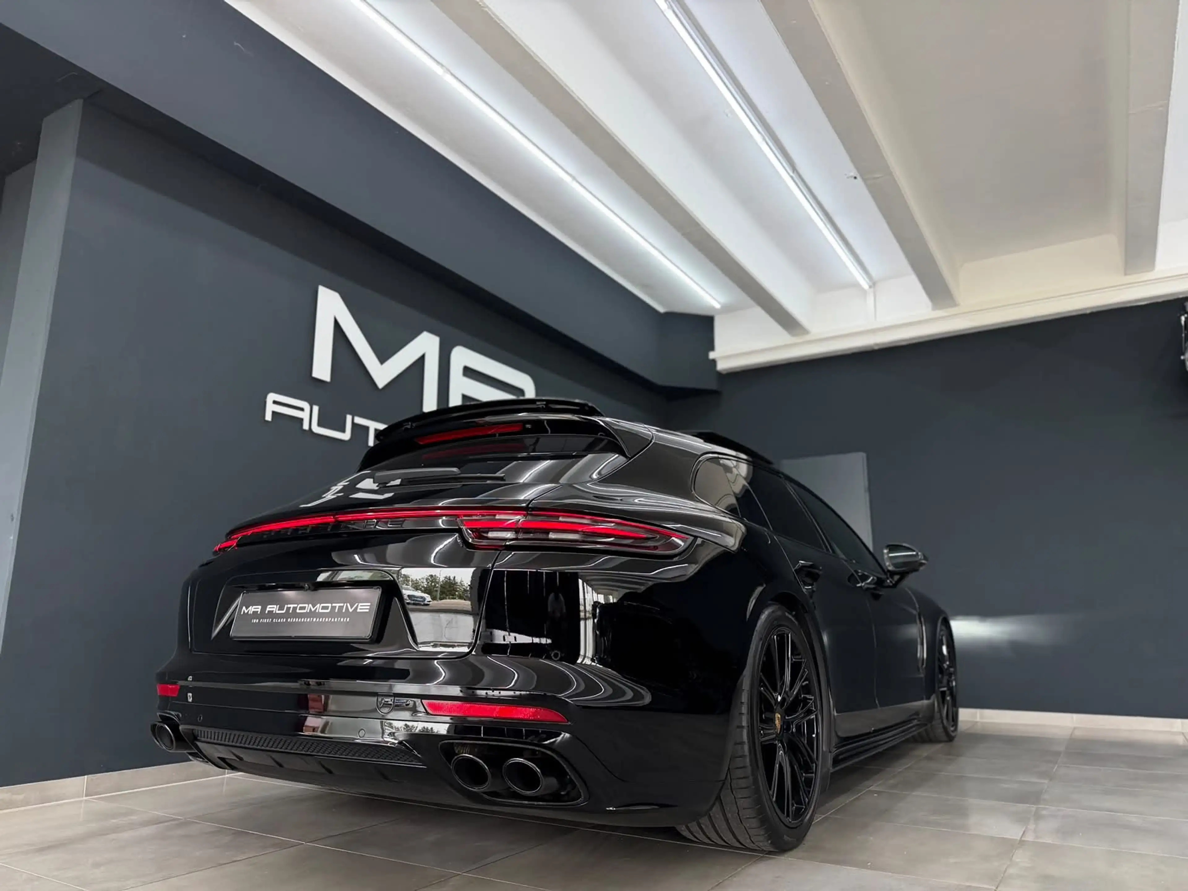 Porsche Panamera 4 E-Hybrid Sport Turismo *SPORTD*PANO*360*BOSE*TV*18WEGE*SOFT*UVM* — photo 15