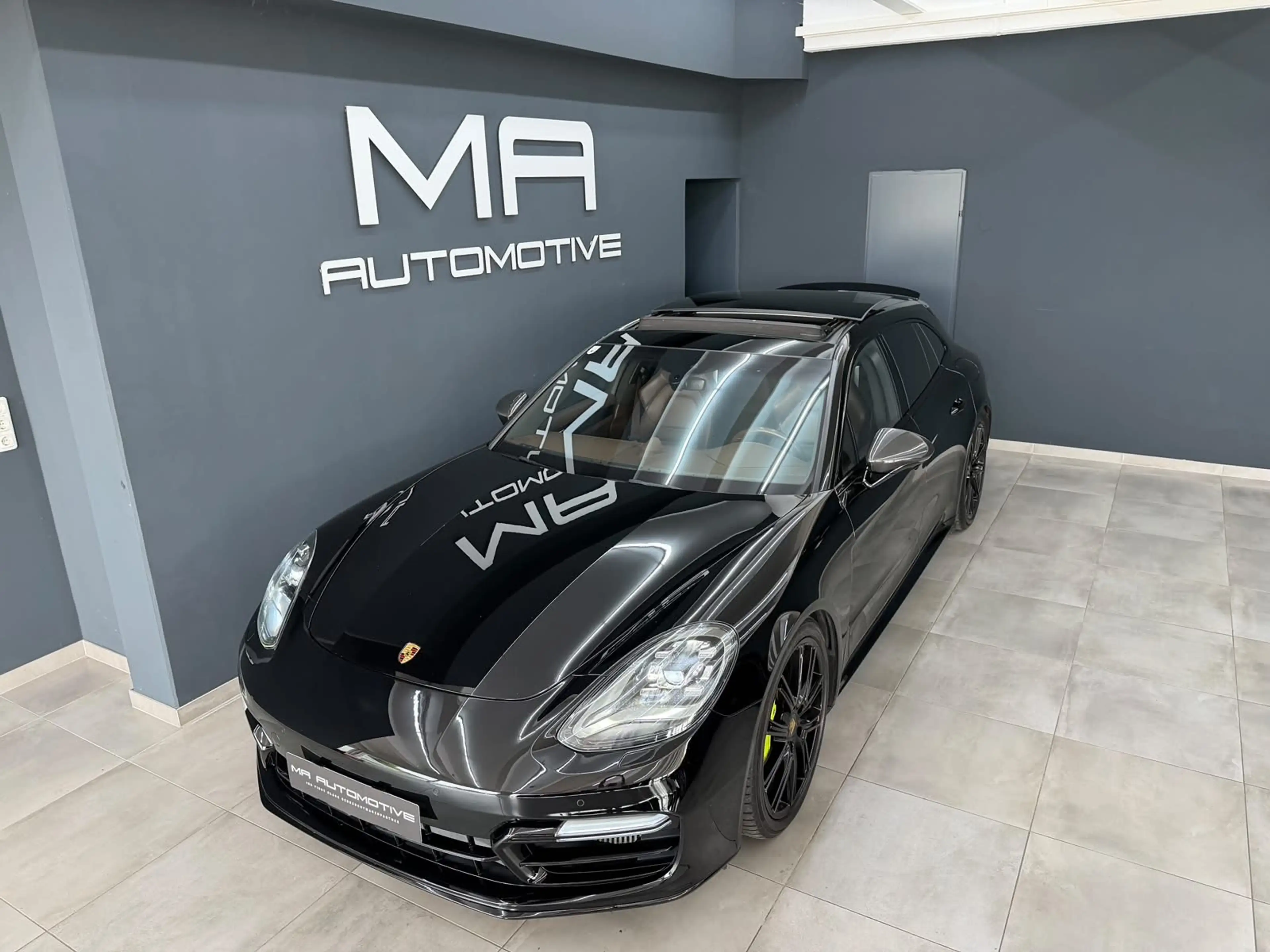 Porsche Panamera 4 E-Hybrid Sport Turismo *SPORTD*PANO*360*BOSE*TV*18WEGE*SOFT*UVM* — photo 3
