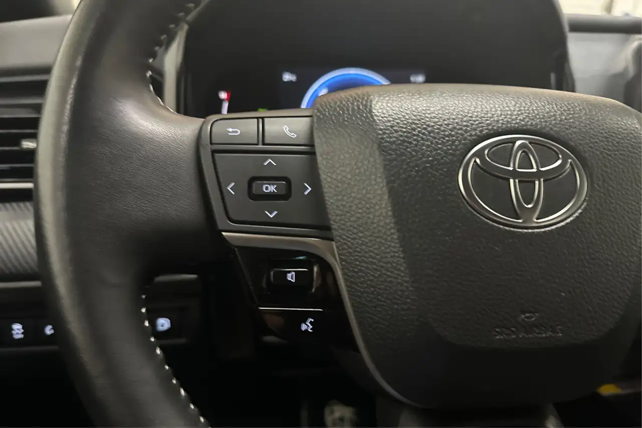 Toyota Camry снимка Toyota Camry