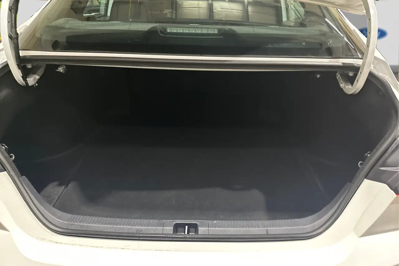 Toyota Camry снимка Toyota Camry