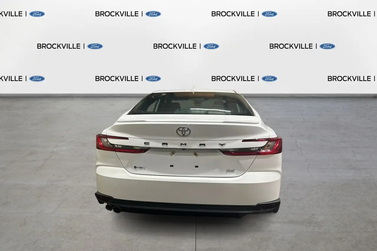 Toyota Camry снимка Toyota Camry