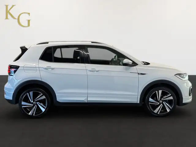 Volkswagen T-Cross view 8