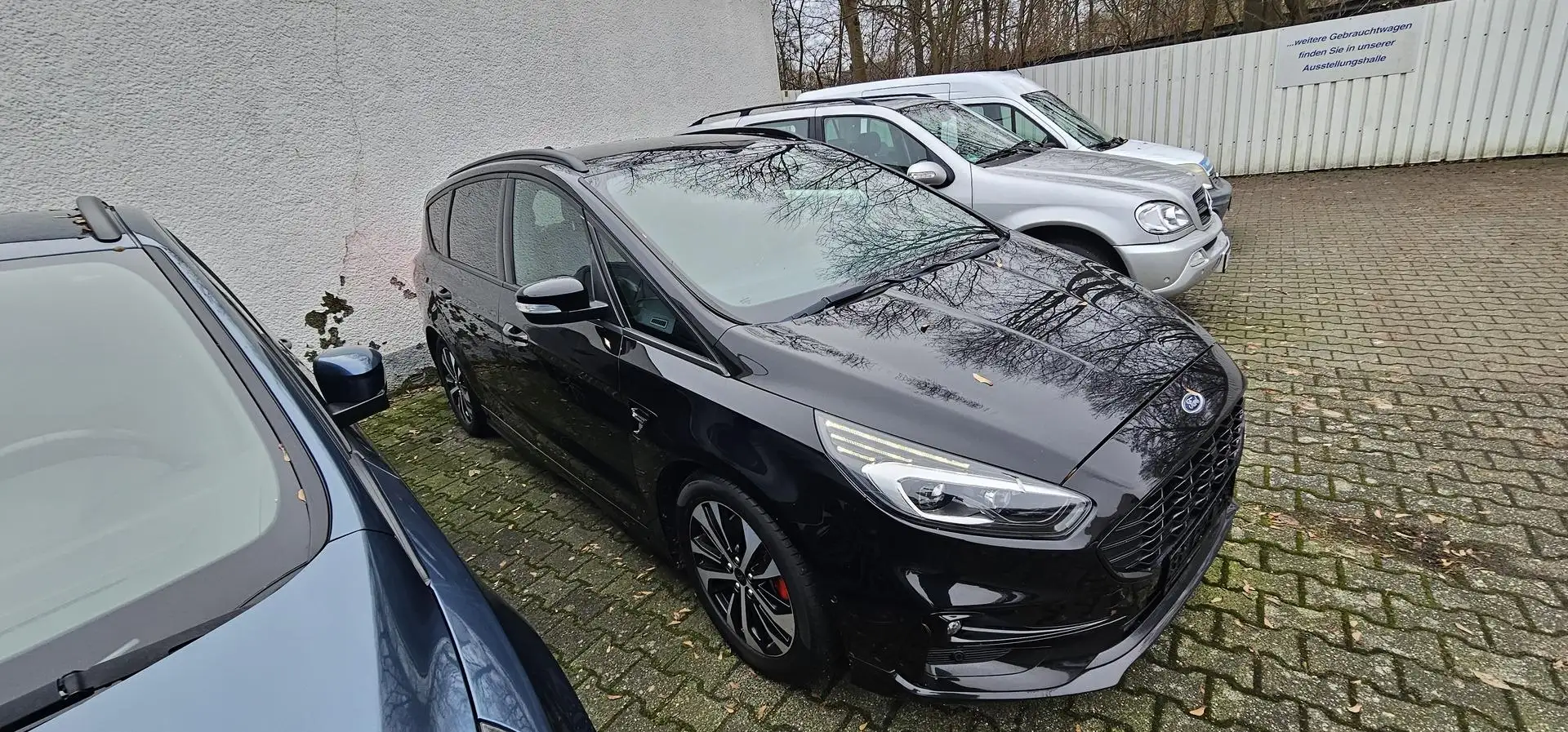 Ford S-Max 2.0 EcoBlue Aut. ST-LINE ACC LED Leder 110 kW (150 Schwarz - 1