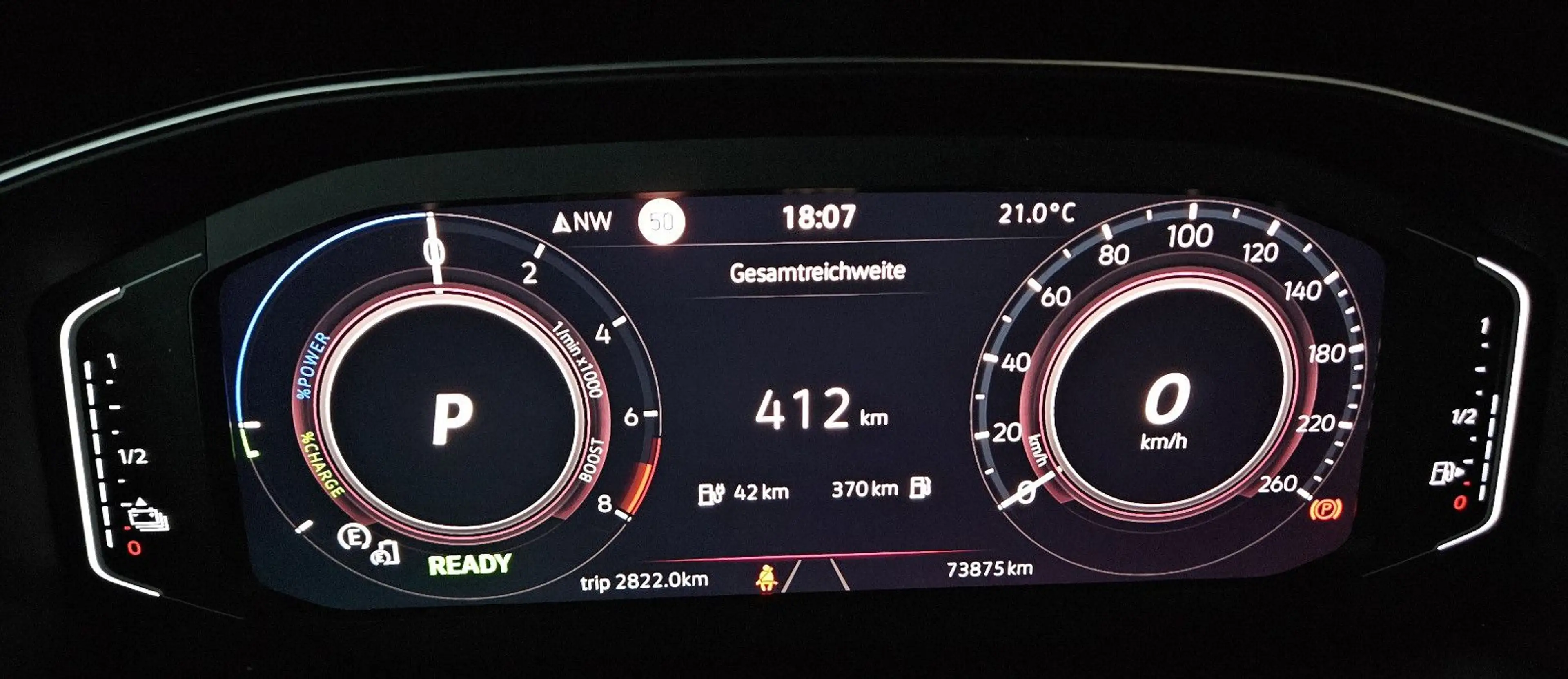 Volkswagen Passat 1.4 TSI GTE Vollleder HUD 1Hand — photo 8