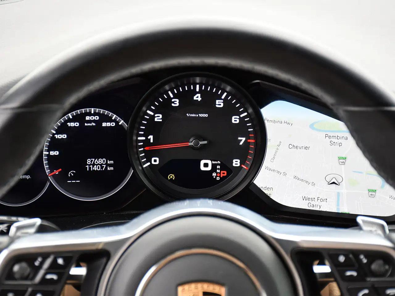 Porsche Cayenne снимка Porsche Cayenne