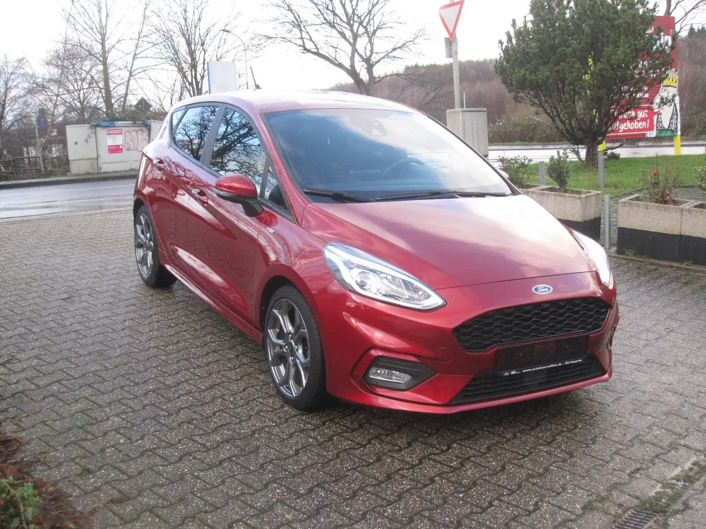 Ford Fiesta 1.0 EcoBoost ST-LINE 5-t. Rot - 1