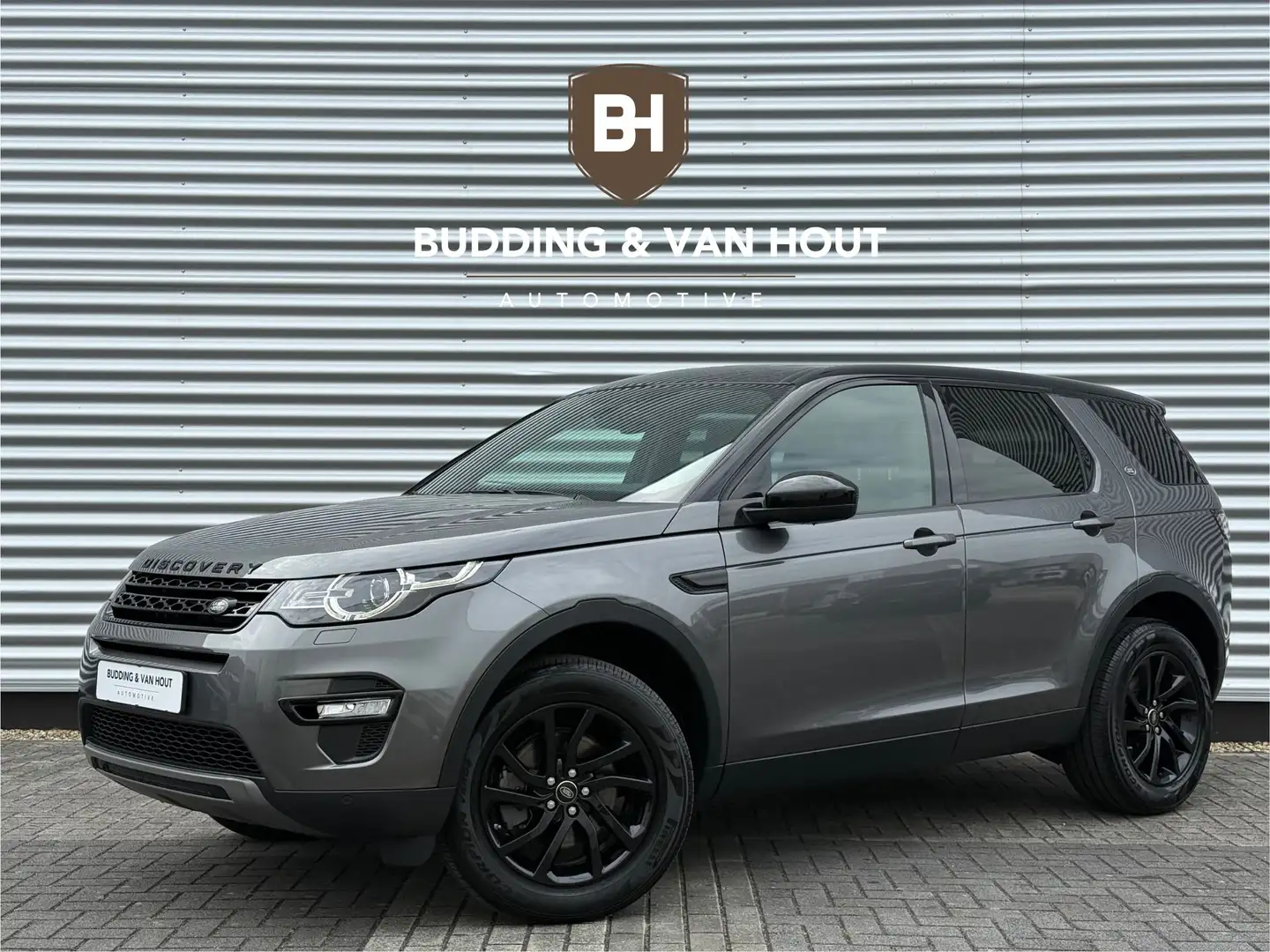 Land Rover Discovery 2.0 Si4 4WD HSE Lux Grijs - 1
