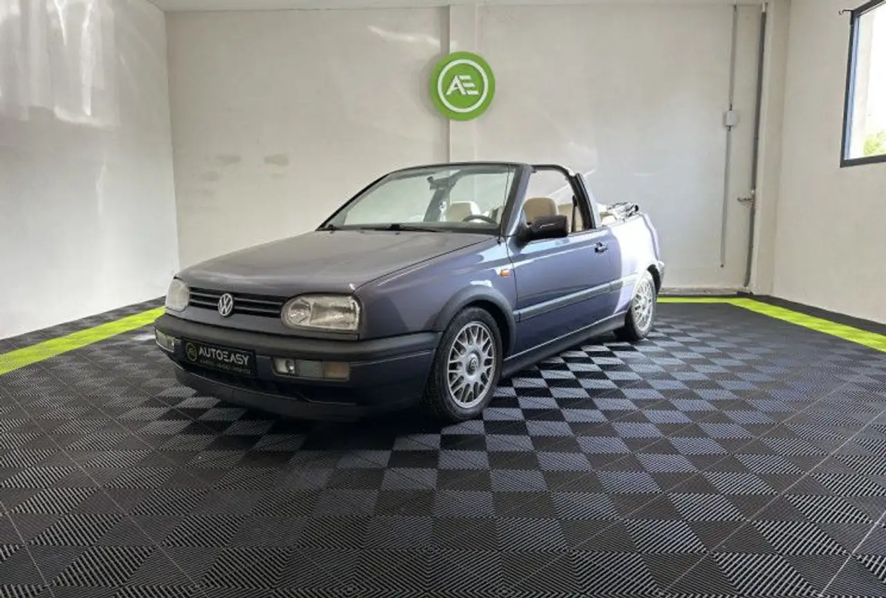 Volkswagen Golf Cabriolet III 2.0 115ch Avant Garde KARM