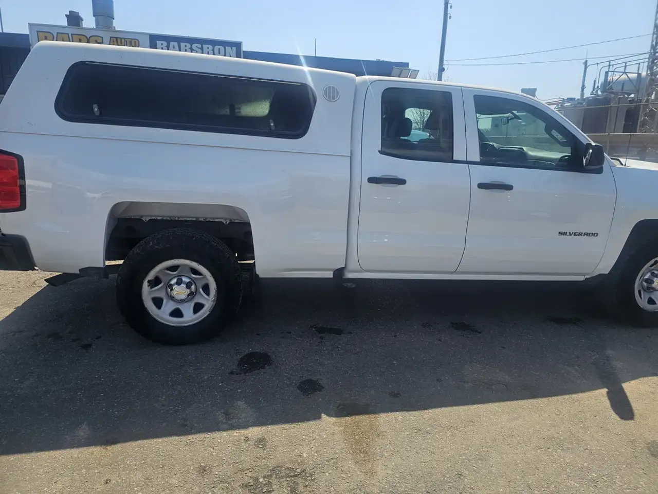 Chevrolet Silverado 1500 снимка Chevrolet Silverado 1500
