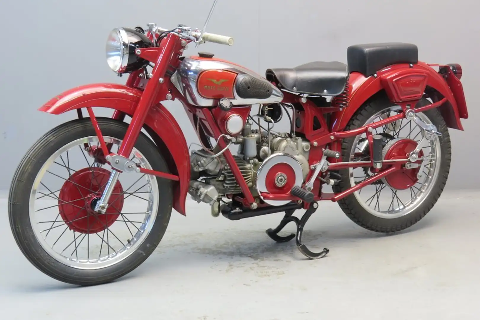 Moto Guzzi Airone Airone Sport 250 Red - 2
