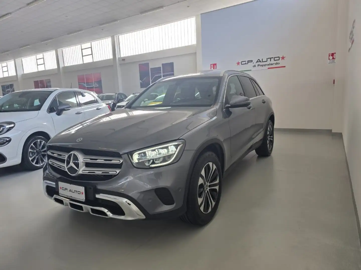 Mercedes-Benz GLC 220 d 4Matic Sport Gris - 1