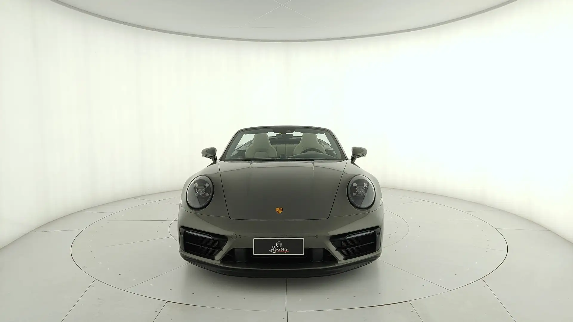 Porsche 911 Cabrio 3.0 Carrera 4 GTS auto Vert - 2