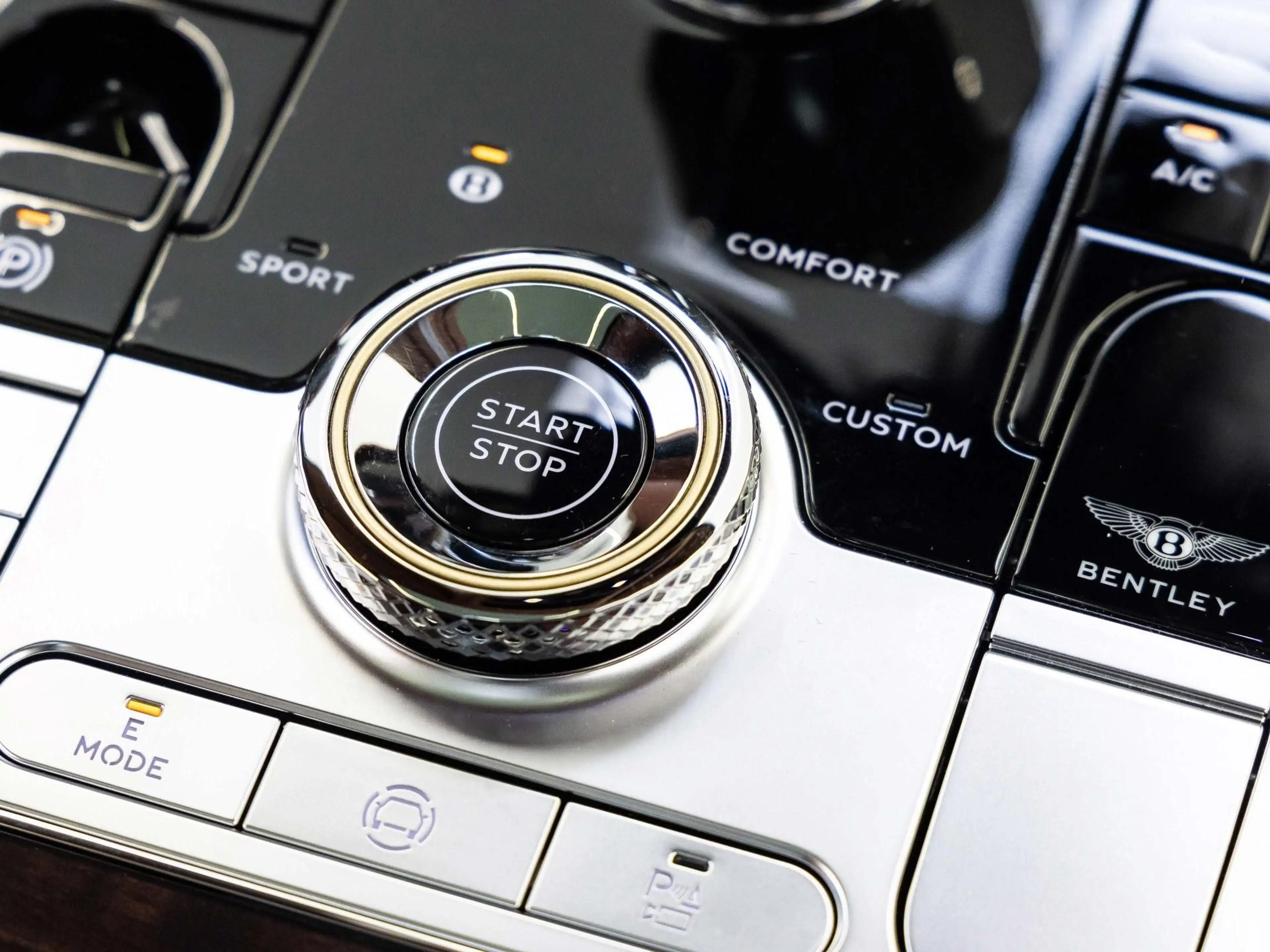 Bentley Continental NEW Continental GT S BENTLEY MANNHEIM — photo 12