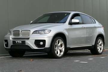 XDrive50i High Executive 408pk Schuifdak Leder Nav