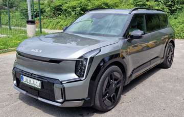 99,8-kWh AWD GT-line Launch Edition