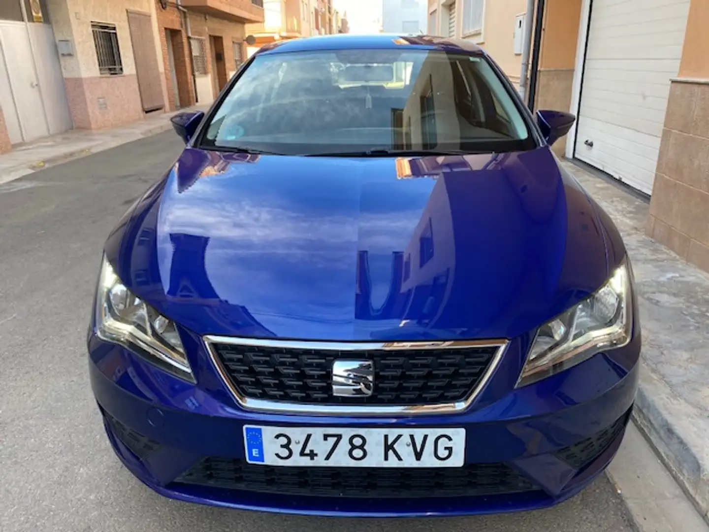 SEAT Leon 1.6TDI CR S&S Style 115 Bleu - 2