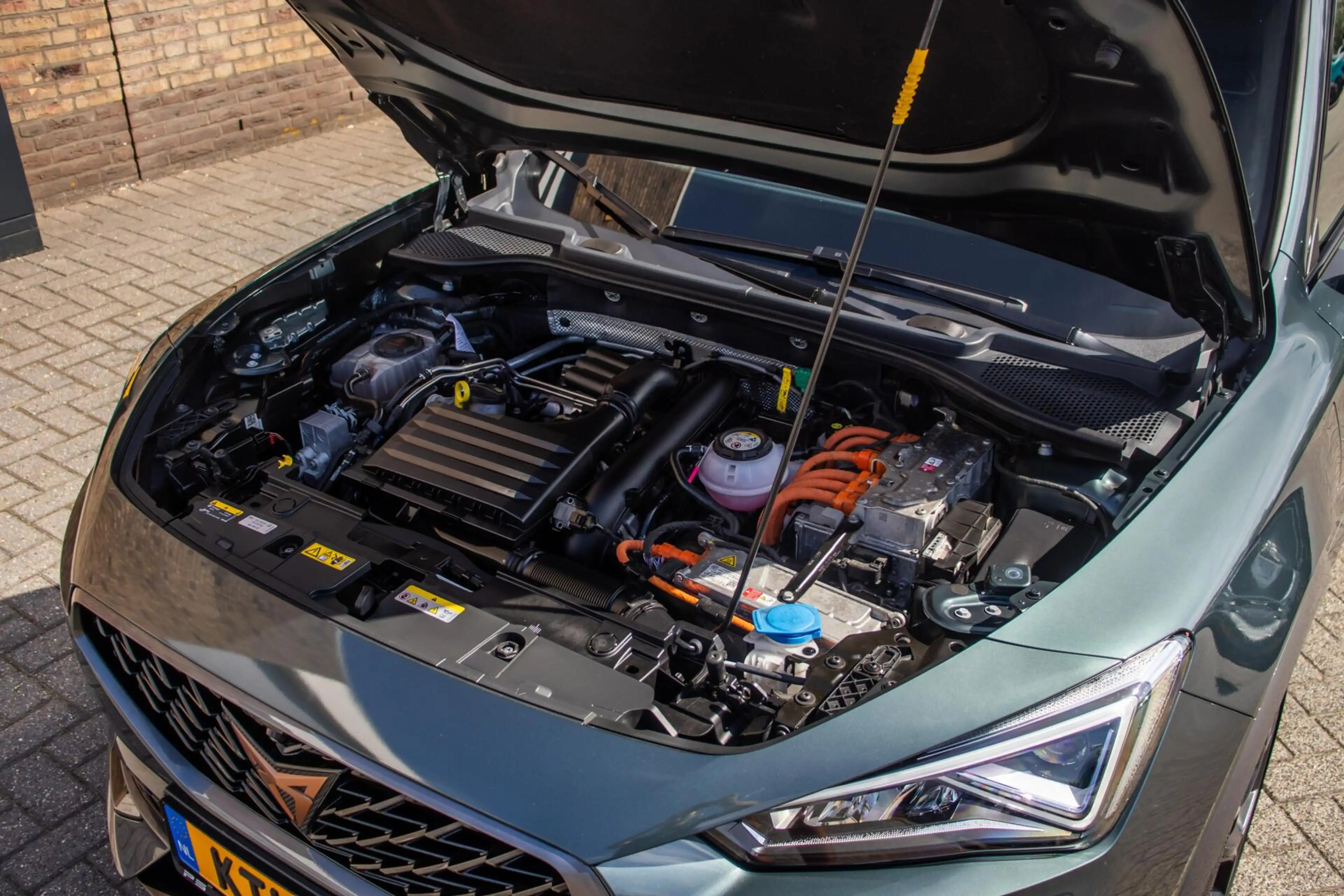 CUPRA Formentor 1.4 e-Hybrid VZ Performance, BTW, Pano, ACC — photo 26