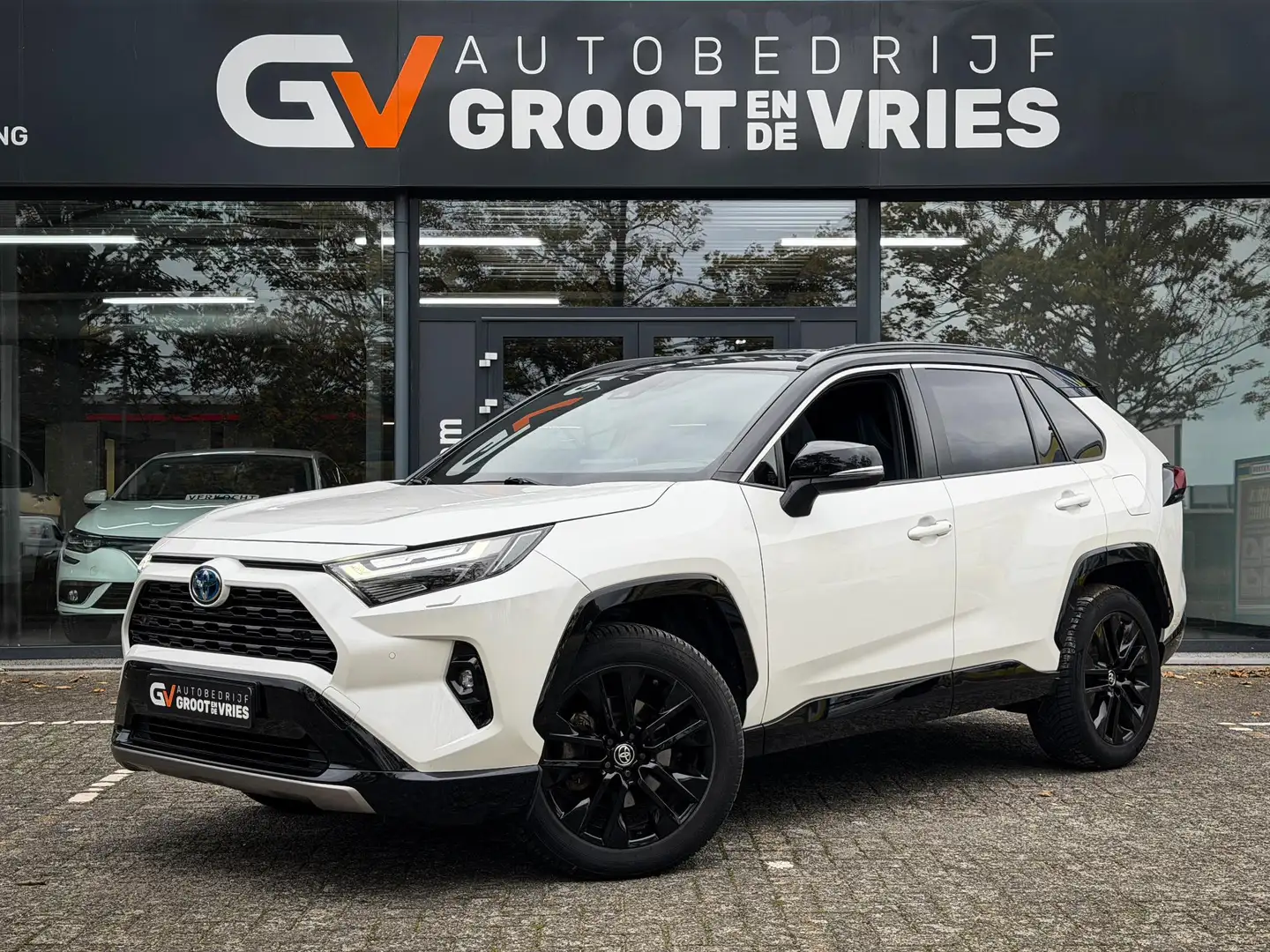 Toyota RAV 4 2.5 Hybrid Style Two Tone|Camera|Elek a klep|Stoel - 1