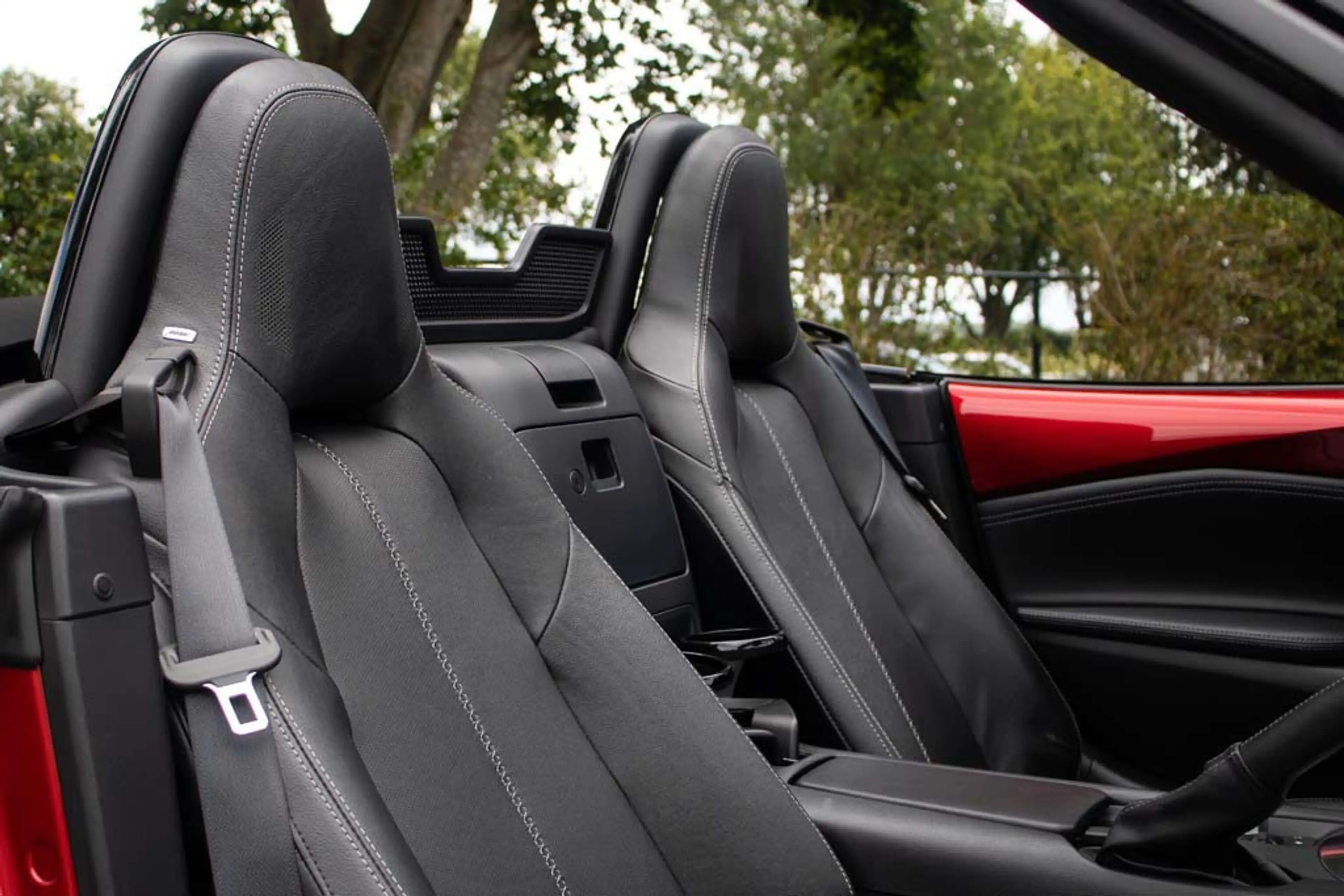 Mazda MX-5 ND 1,5l SkyActiv-G 132 GT-M Soul Red Crystal Metal — photo 7
