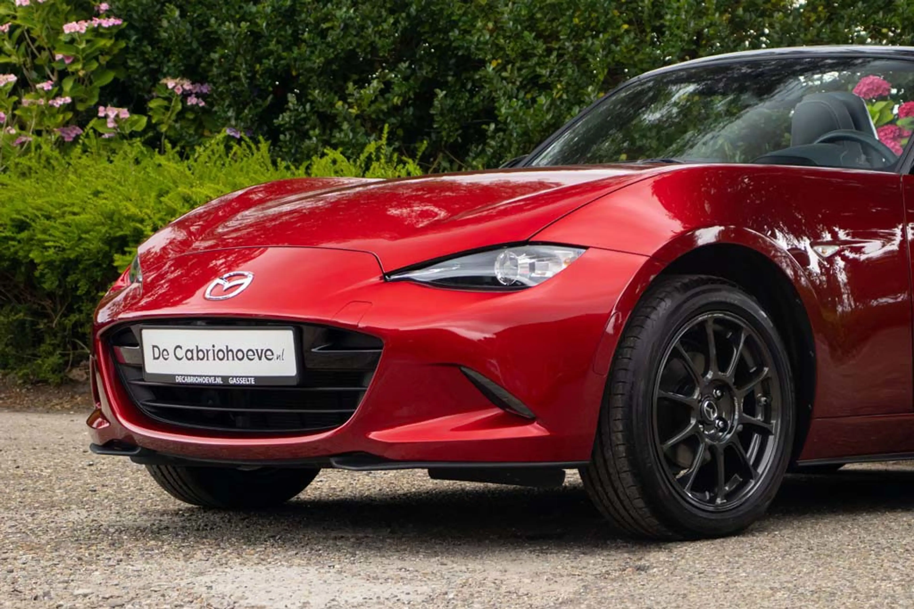 Mazda MX-5 ND 1,5l SkyActiv-G 132 GT-M Soul Red Crystal Metal — photo 9