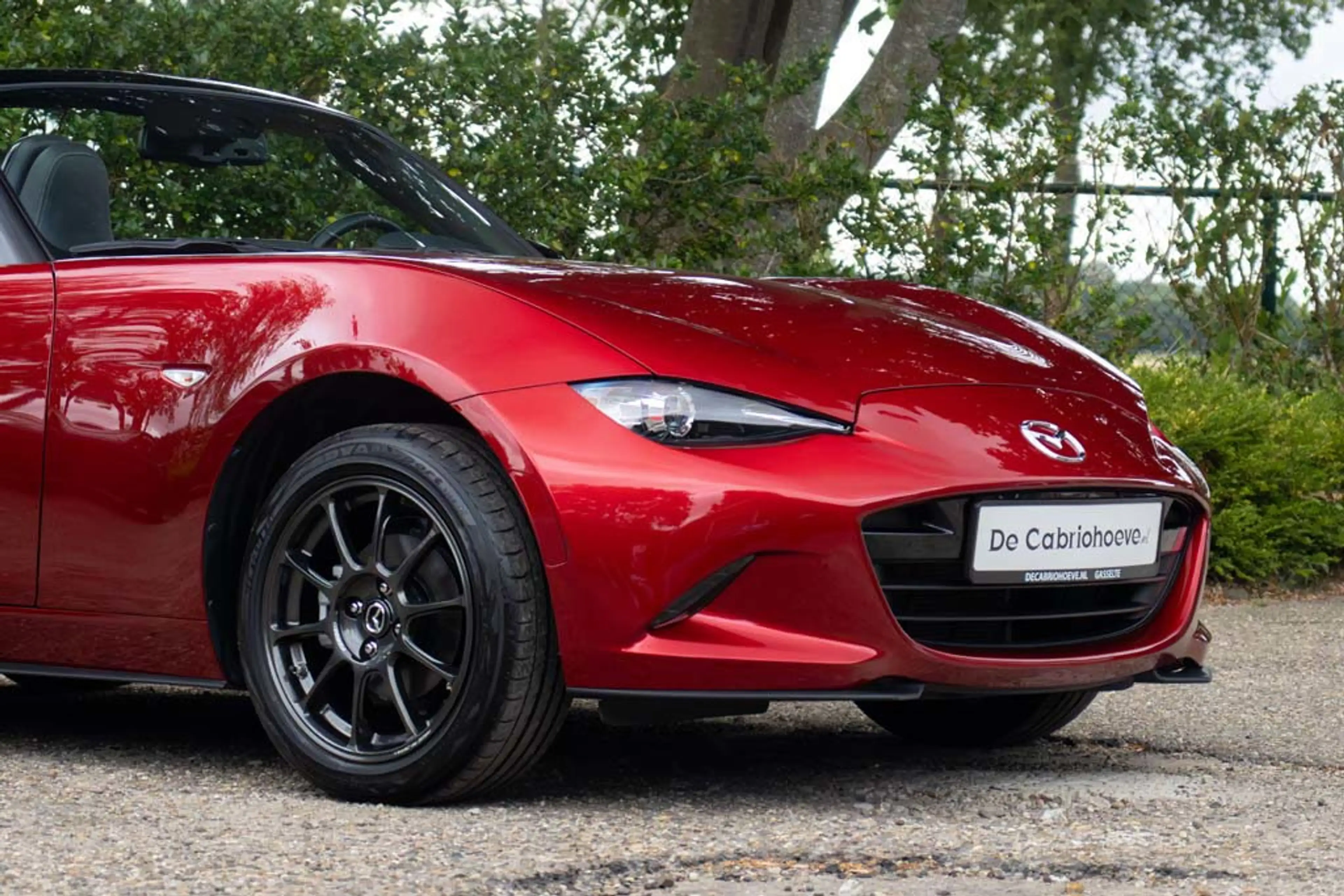 Mazda MX-5 ND 1,5l SkyActiv-G 132 GT-M Soul Red Crystal Metal — photo 11