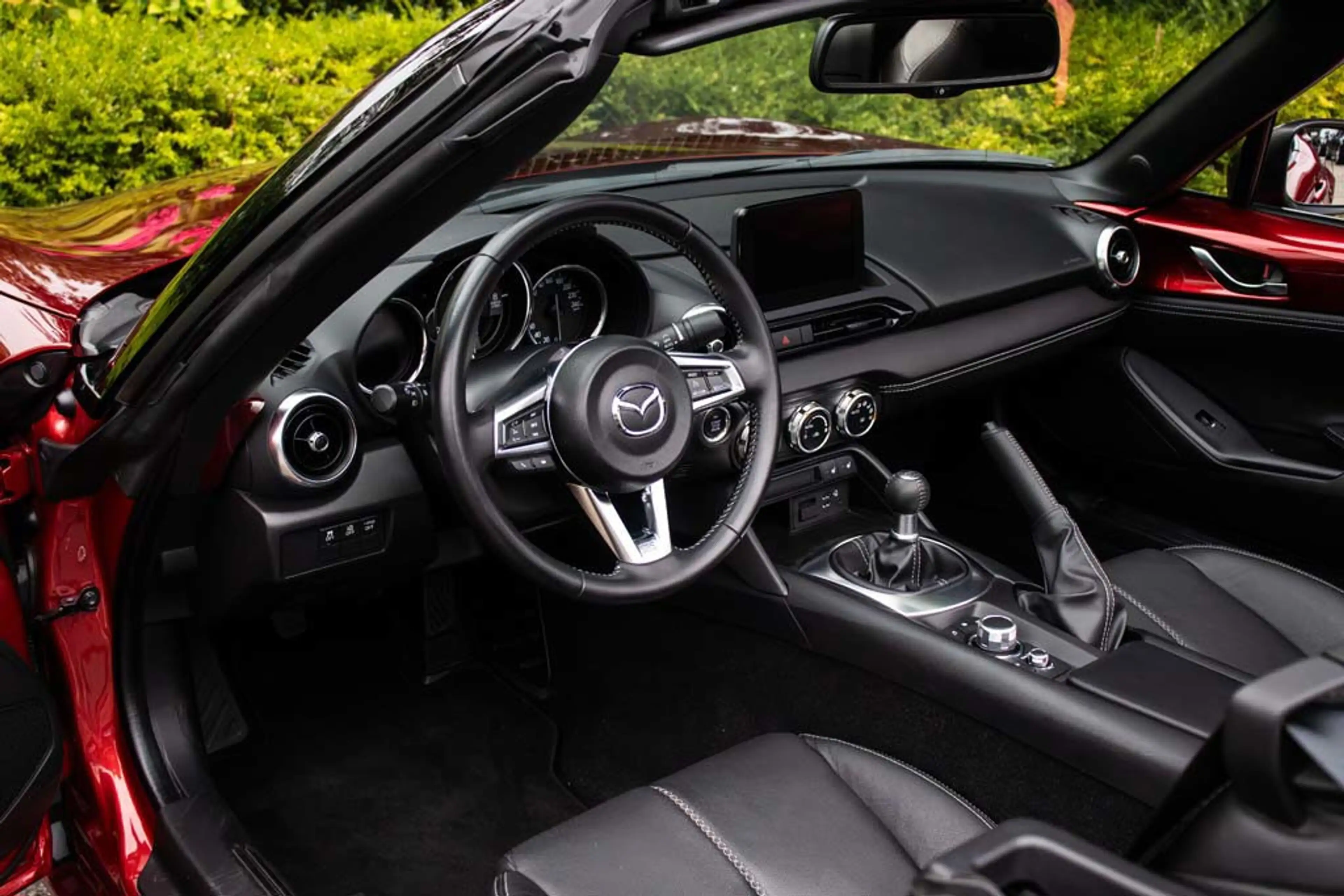 Mazda MX-5 ND 1,5l SkyActiv-G 132 GT-M Soul Red Crystal Metal — photo 14