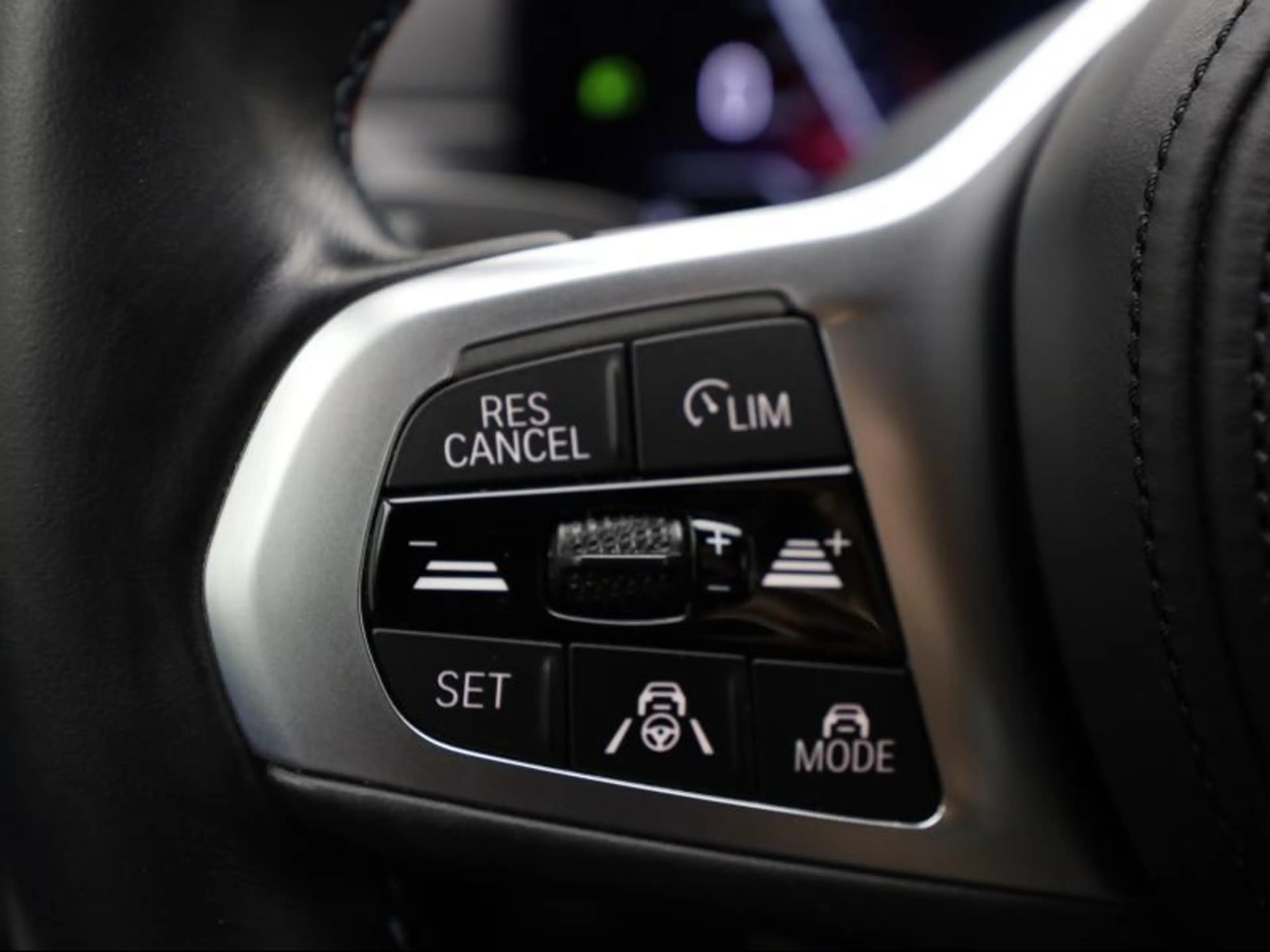 BMW i4 Gran Coupé - M Pack — photo 11