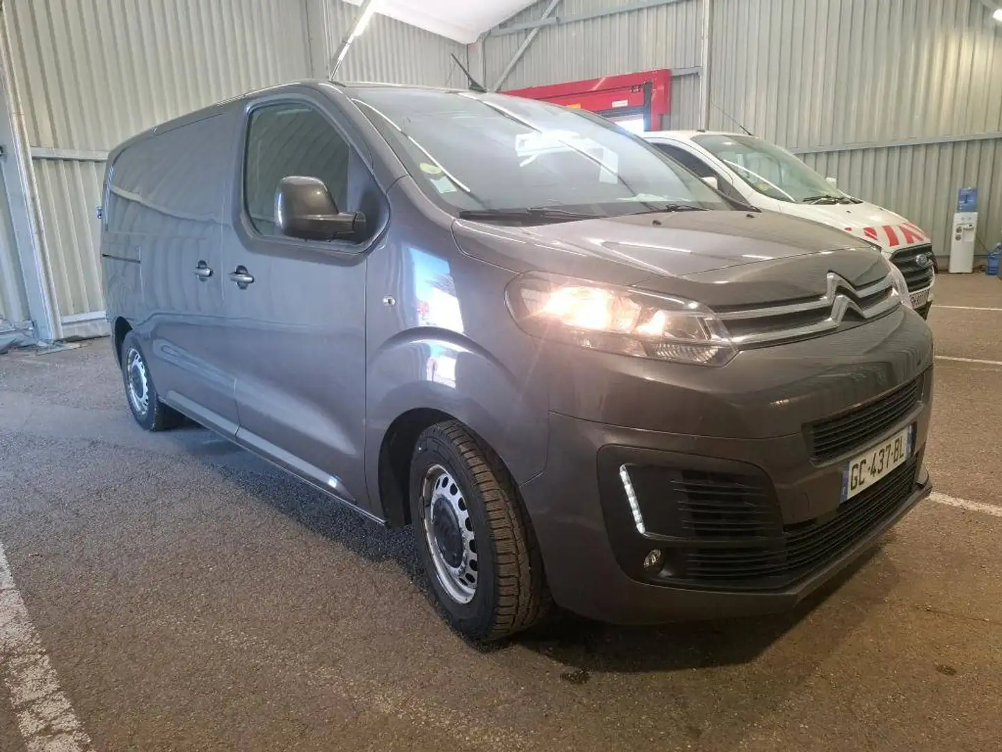 Citroen Jumpy JUMPY M BLUEHDI 120 (300 NM) CLUB Gris - 1