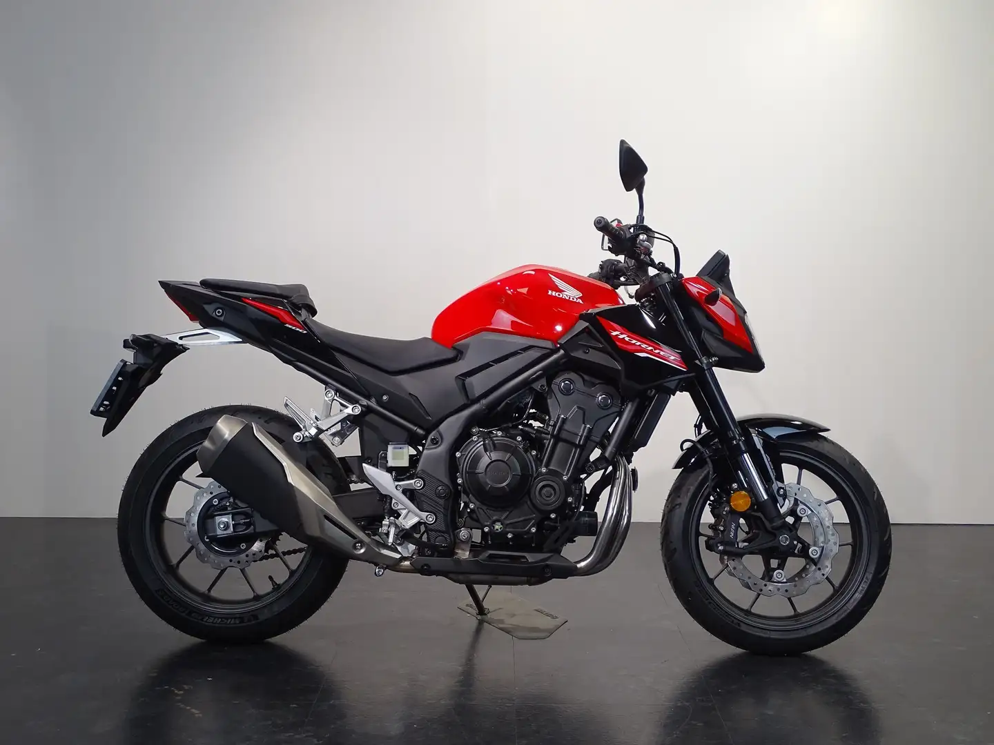 Honda CB 500 HORNET Rojo - 1