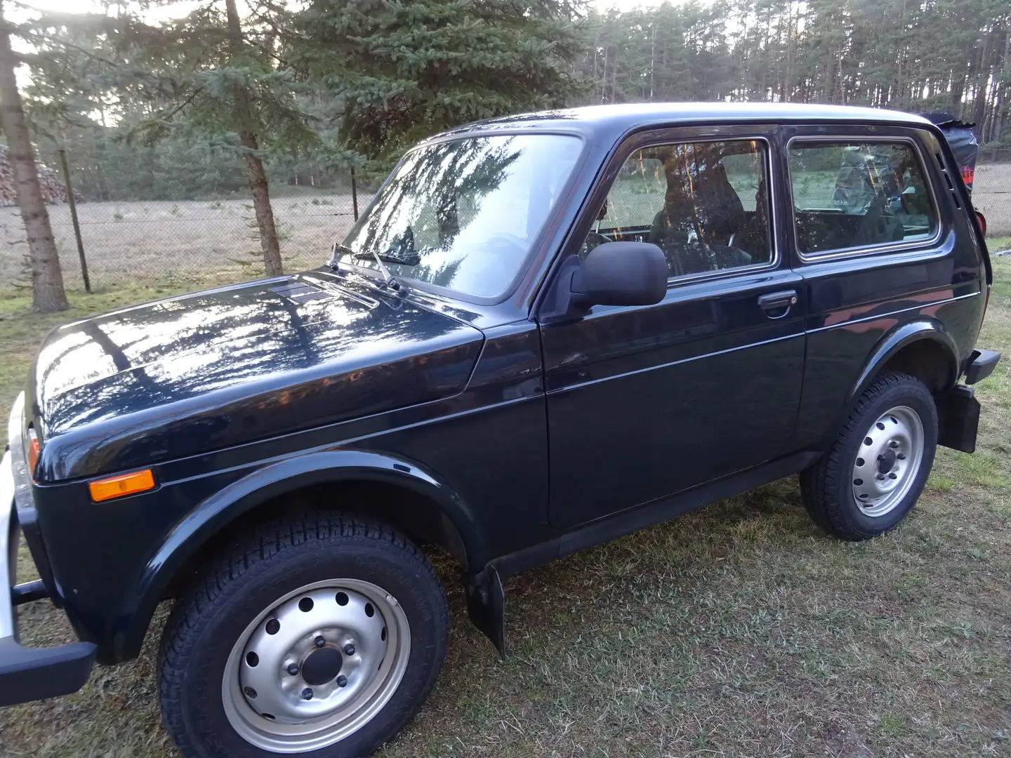 Lada Niva Niva 4x4 Verde - 2