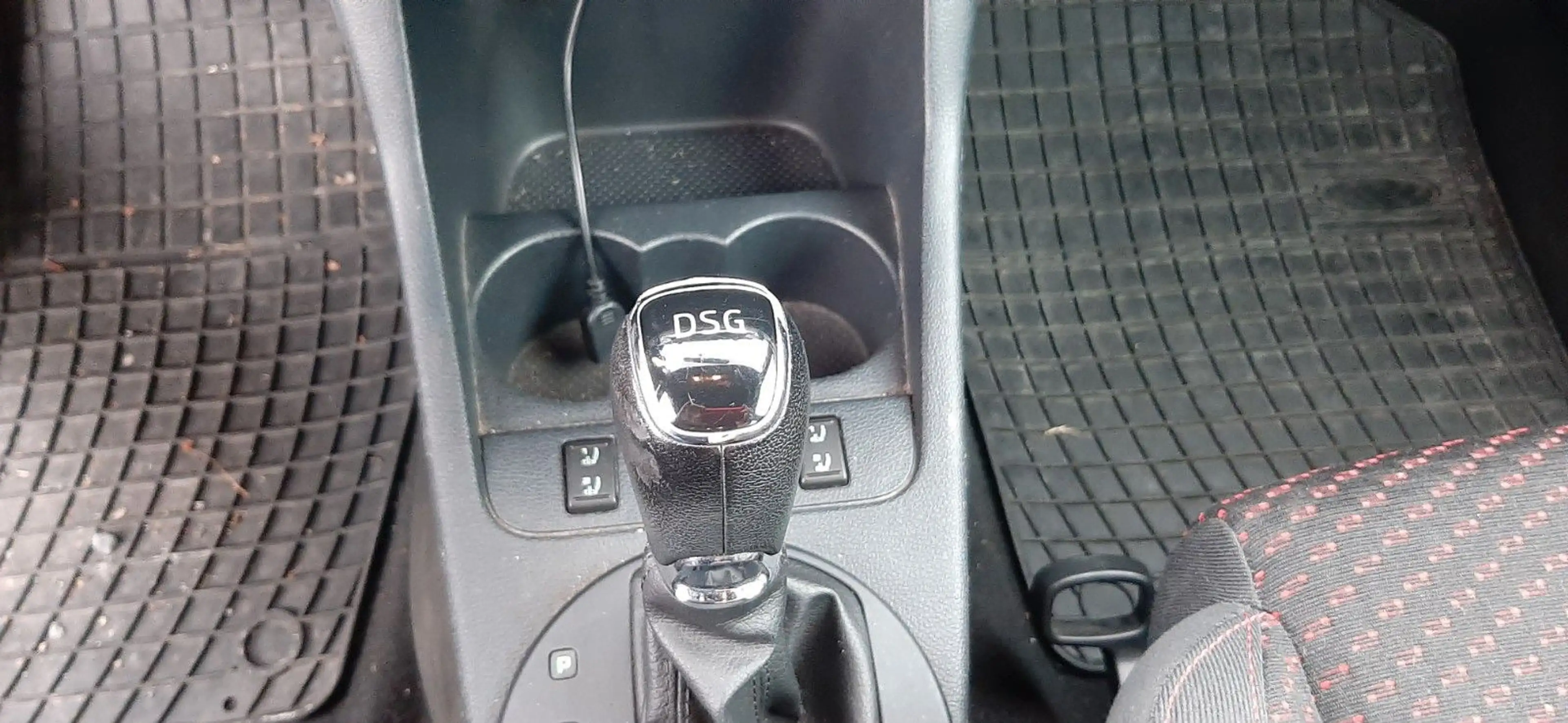 Skoda Fabia RS 1.4l TSI DSG Black Line, Navi, Sitzh. — photo 15