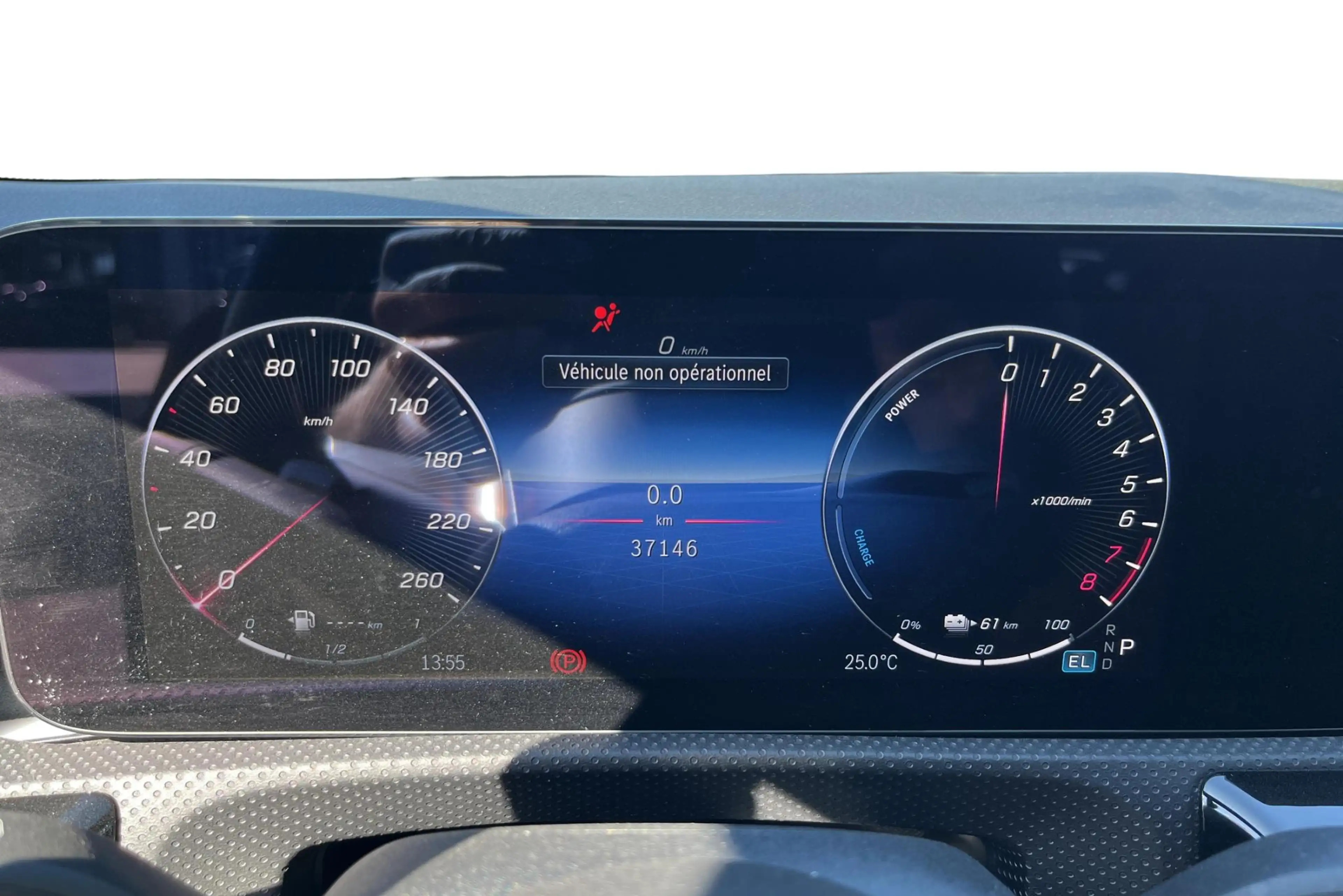 Mercedes-Benz A 250 Limousine A e AMG Line — photo 13