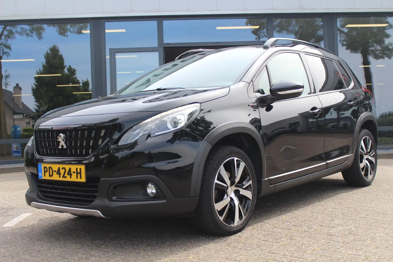 Peugeot 2008 1.2 PureTech GT-line Negru - 2