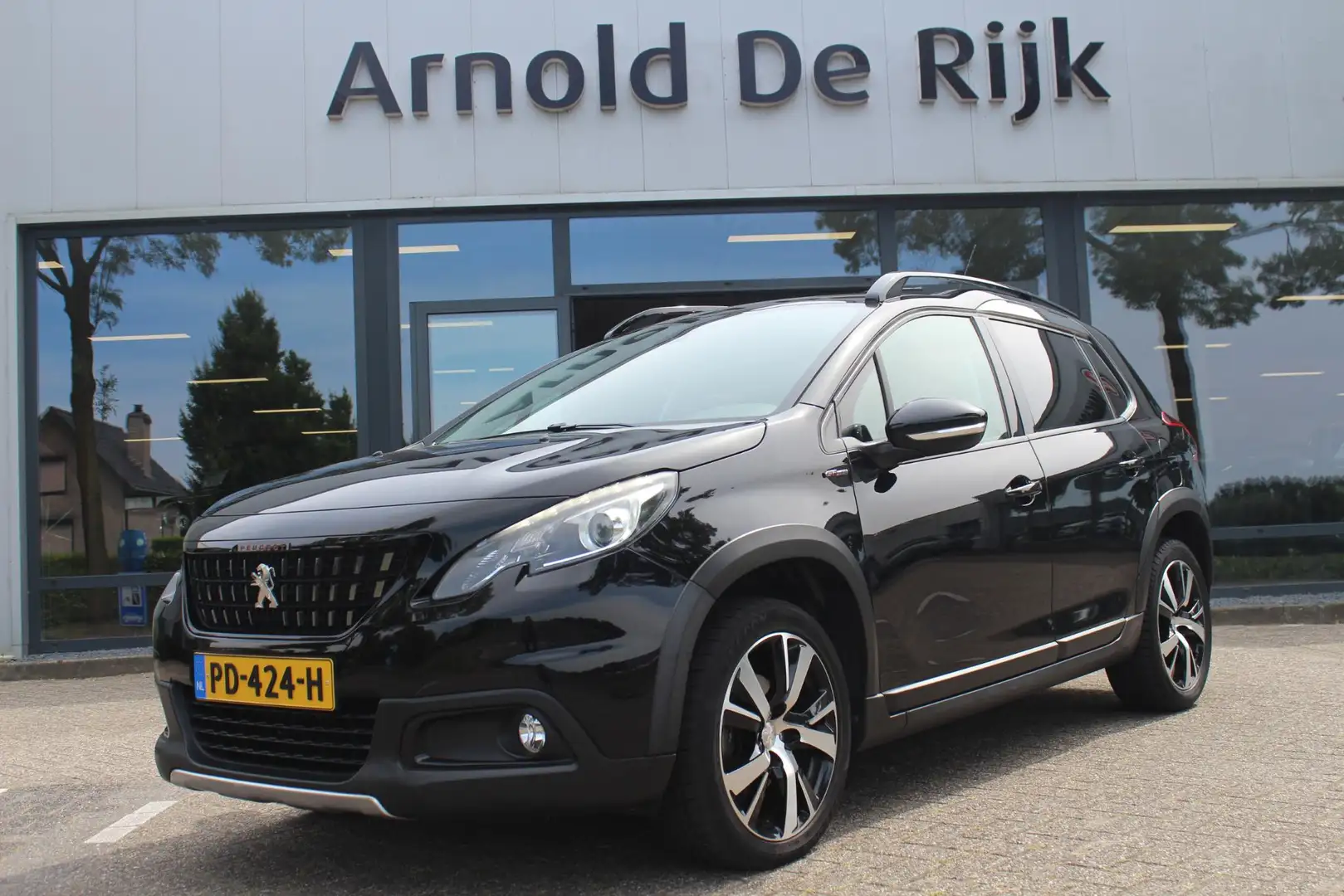 Peugeot 2008 1.2 PureTech GT-line Zwart - 1