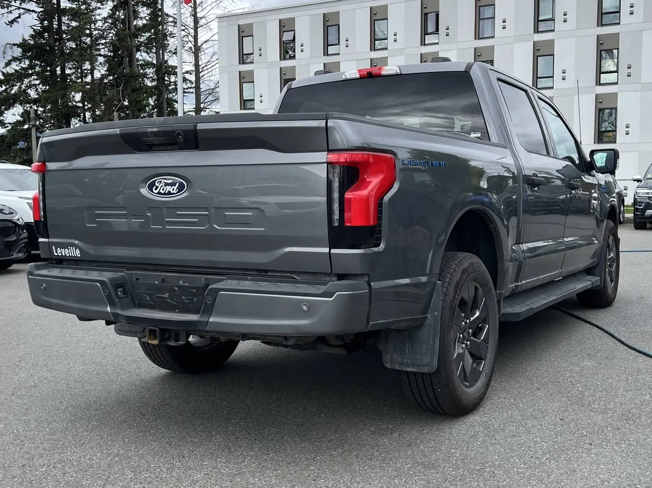 Ford F 150 Lightning photo Ford F 150 Lightning