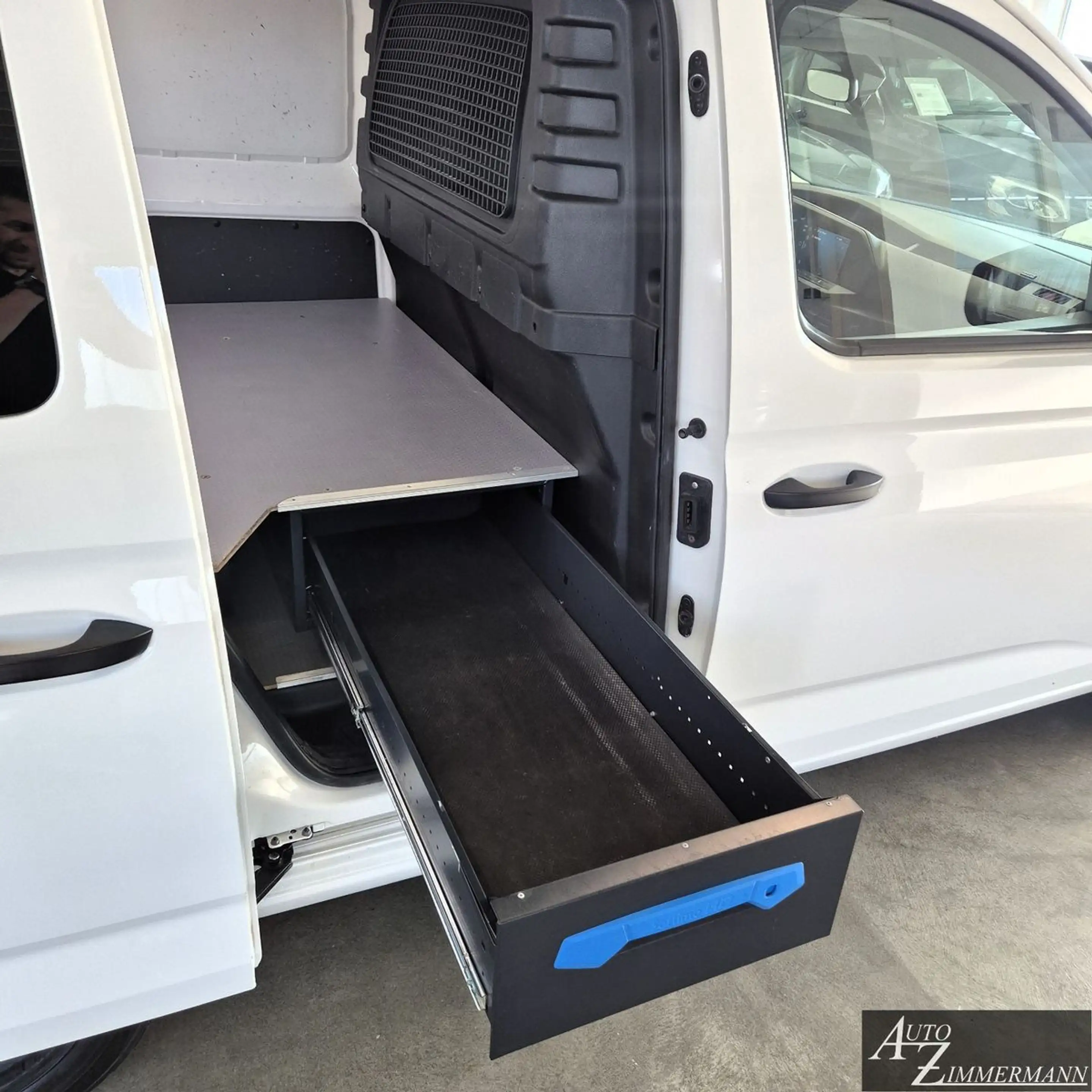 Volkswagen Caddy 2,0TDI Cargo Navi*Kamera*Tempomat*Sortimo — photo 12
