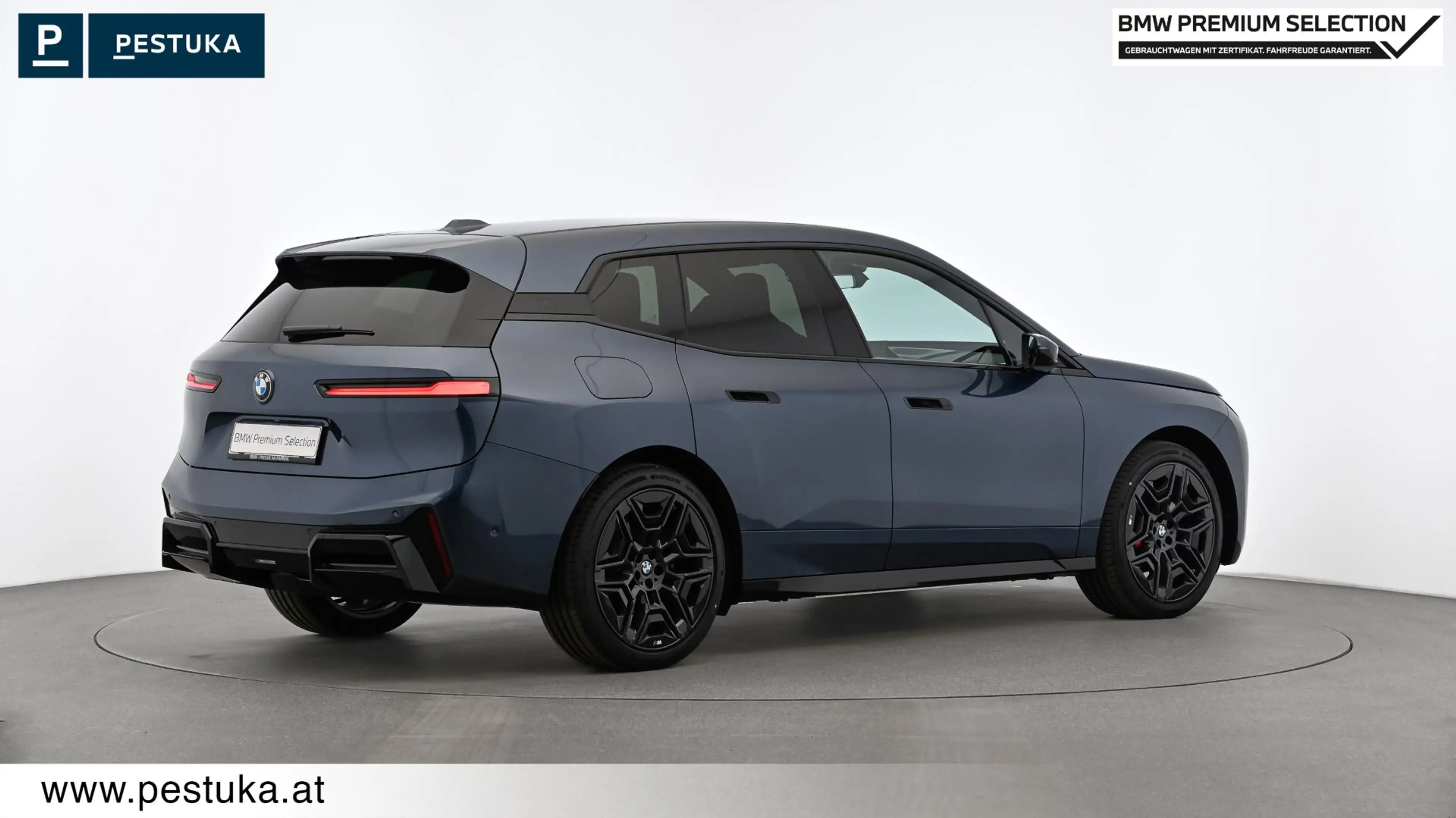 BMW iX xDrive45 — photo 4