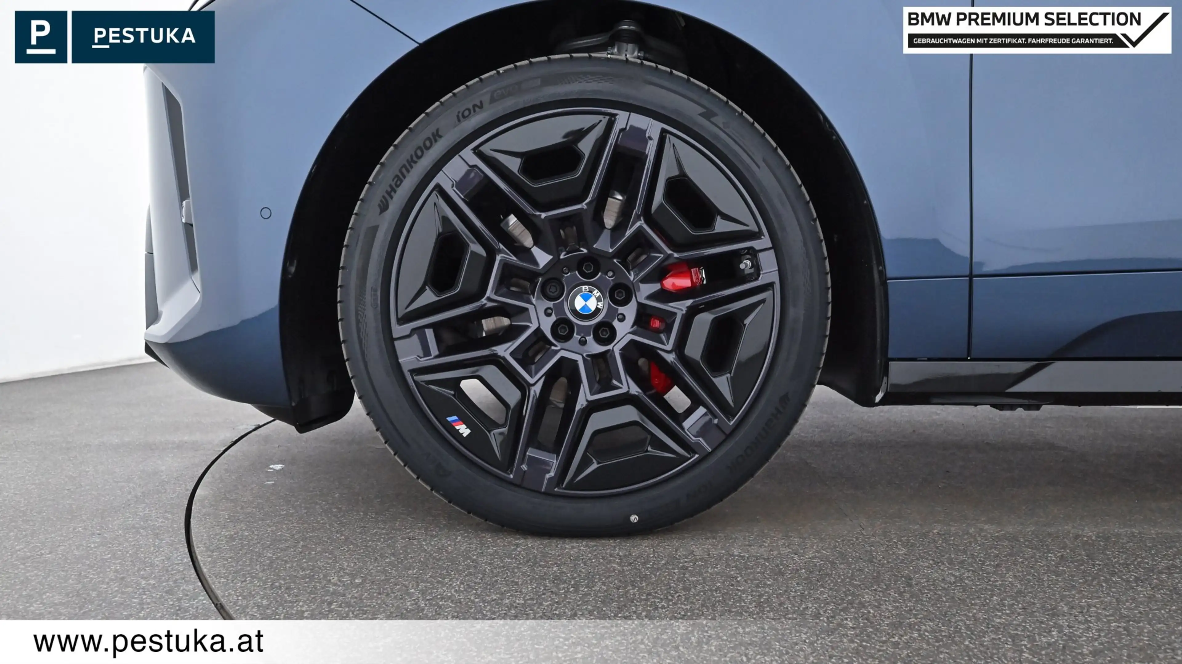 BMW iX xDrive45 — photo 7