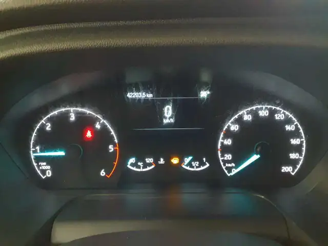 Ford Transit view 11