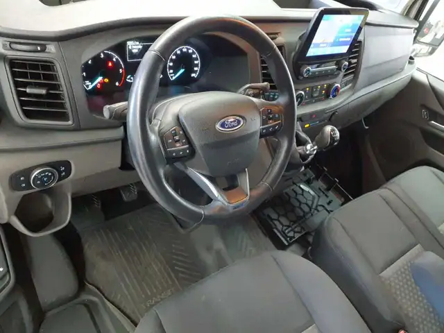 Ford Transit view 7