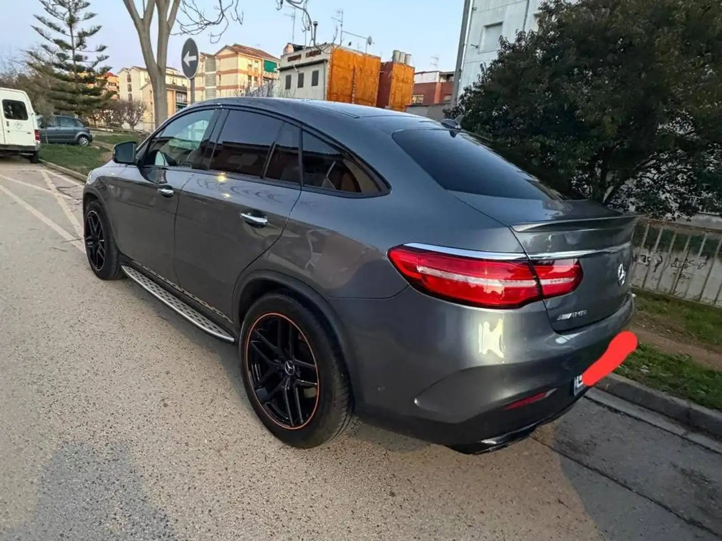 Mercedes-Benz GLE 43 AMG GLE Coupé 43 AMG 4Matic Aut. AMG Gris - 2